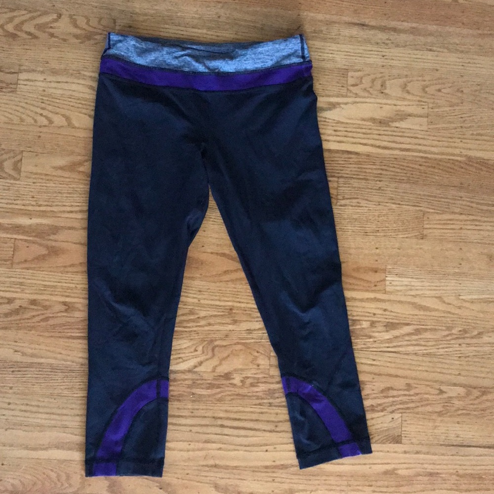 Lululemon crops